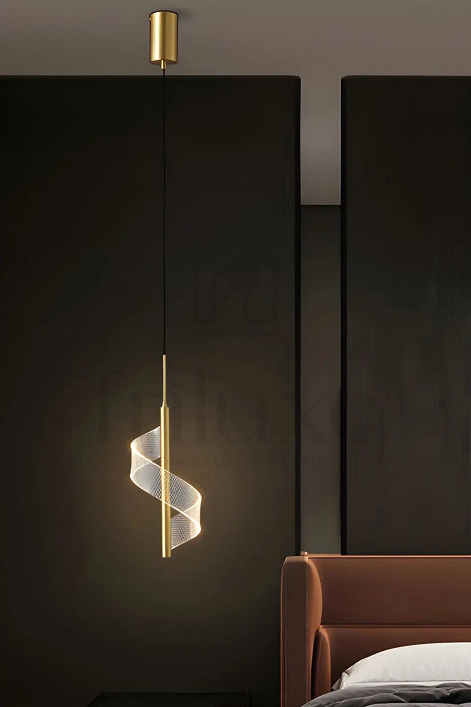 Suspension LED Ruban d’Or – Design Hélice 3 Ambiances