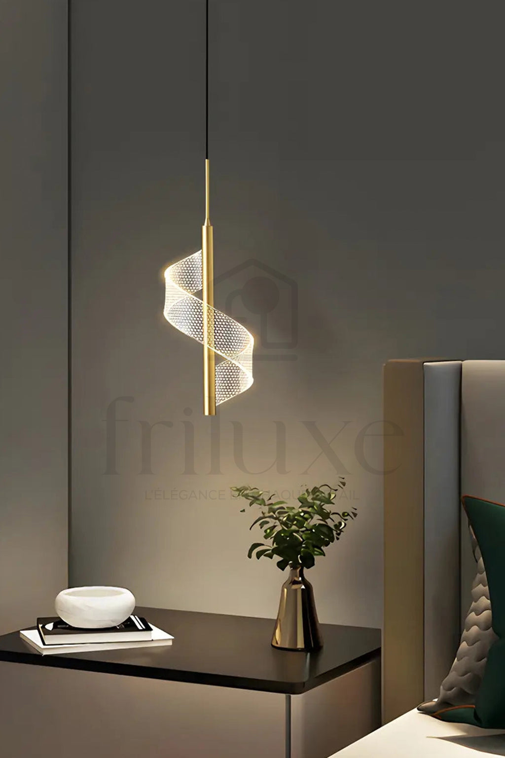 Suspension LED Ruban d’Or – Design Hélice 3 Ambiances